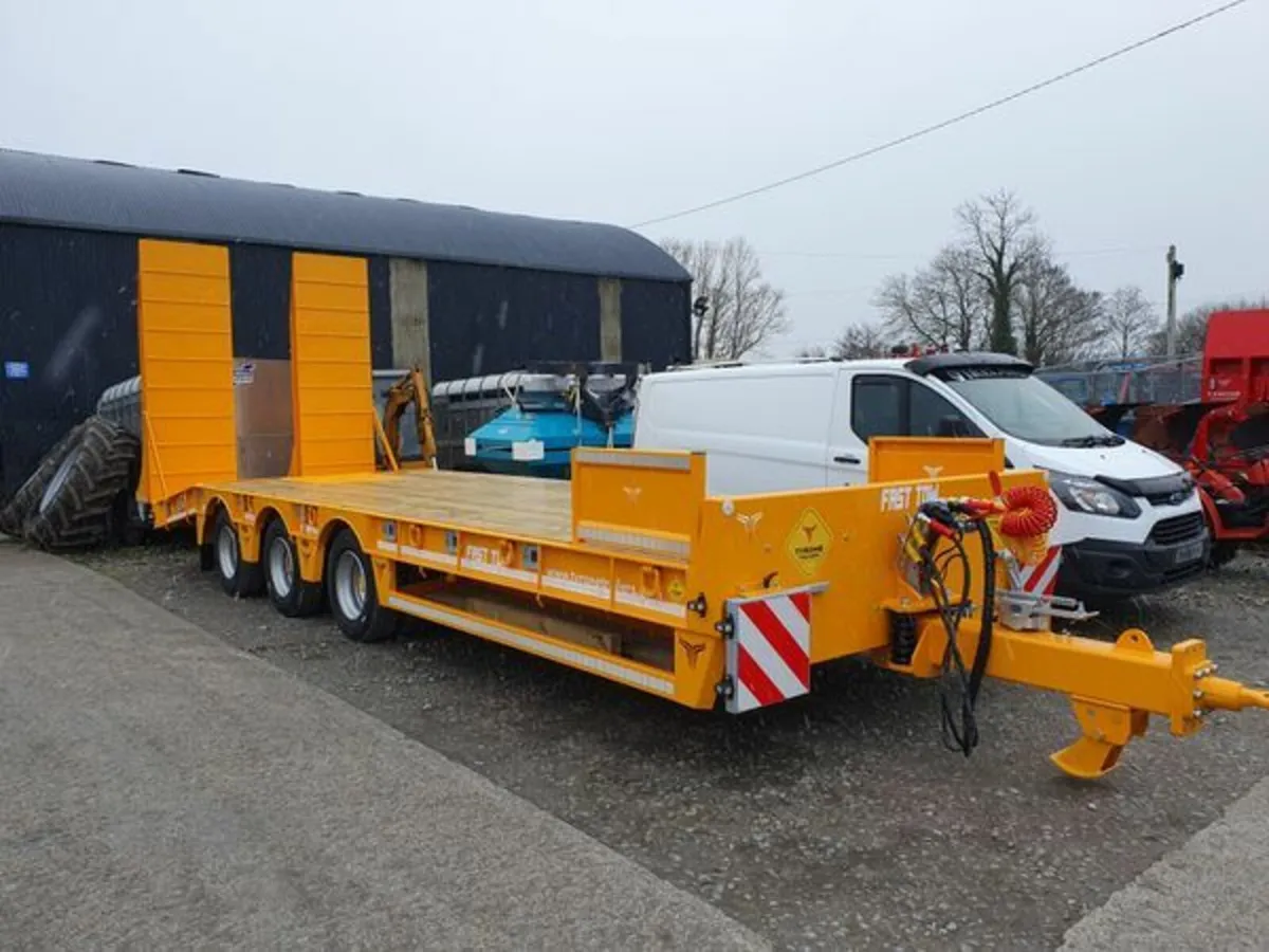 New Tyrone 30ton Trailer Low Loader For Sale - Image 4