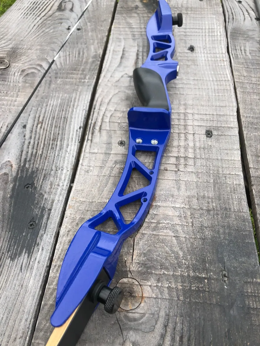 Archery Bow, 54" Youth Recurve, (10, 15, 20 lbs) - Image 2