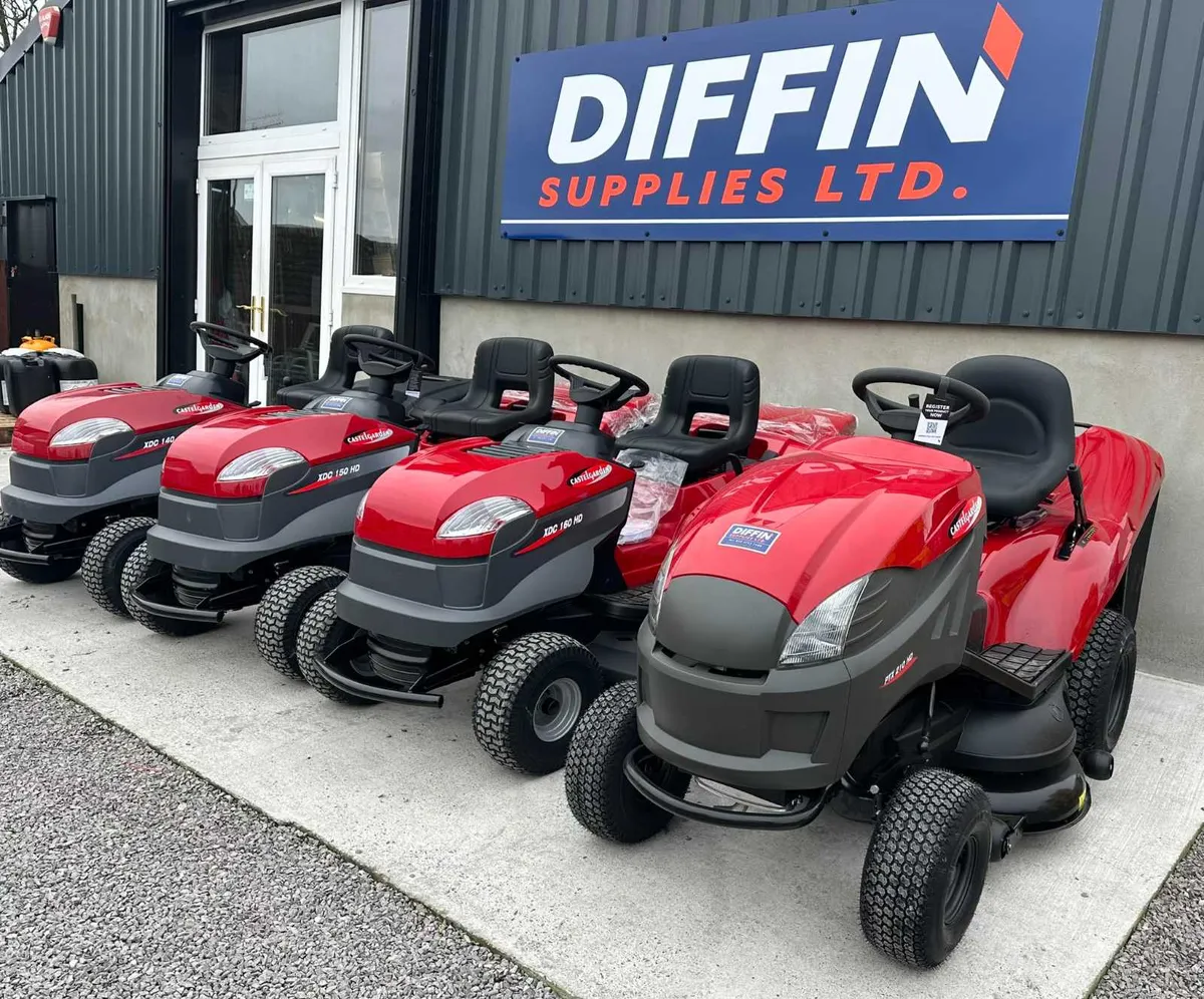 Castelgarden Ride on Mowers Lawnmower - Image 1