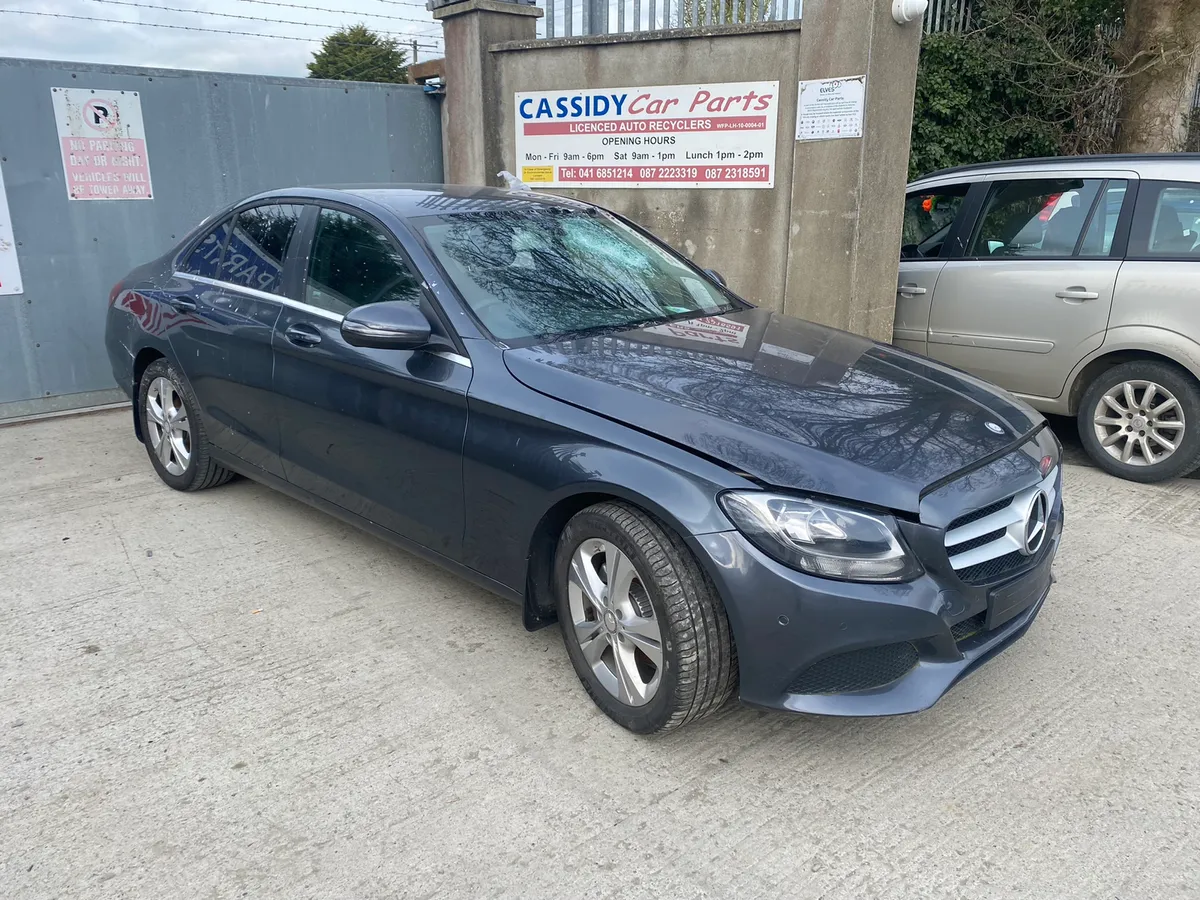 For Parts 2016 Mercedes C200 1.6 diesel - Image 1