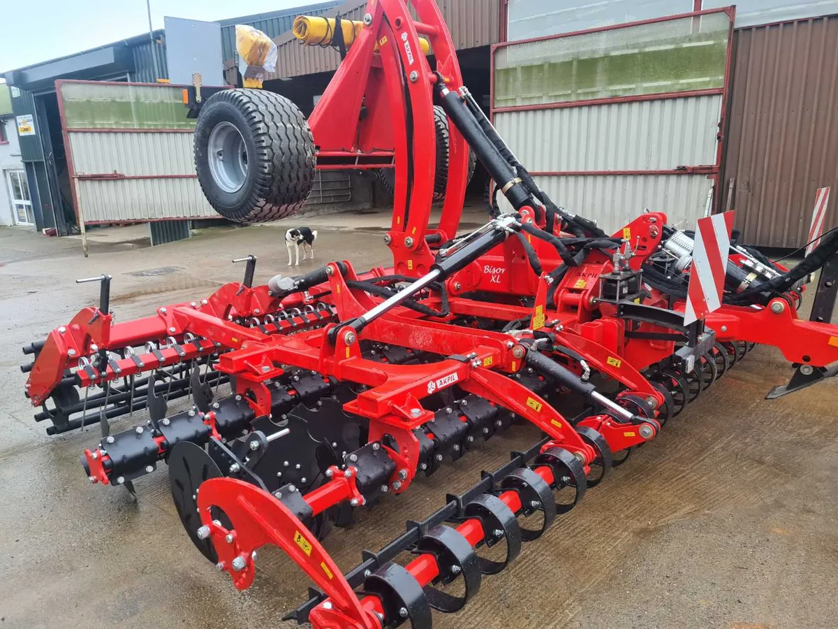 Akpil disc Harrows.  5 metre and 3 available ex st - Image 4