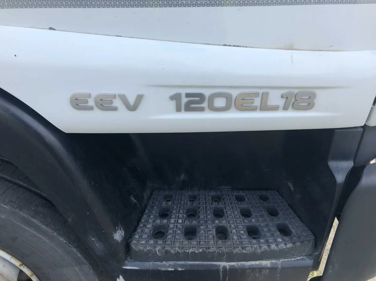 IVECO 12T CURTAIN TRUCK SALE/ HIRE - Image 4