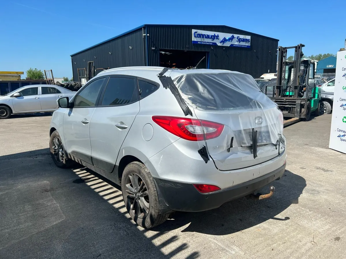 2015 HYUNDAI IX35 2.0D 4WD JUST IN FOR BREAKING - Image 3