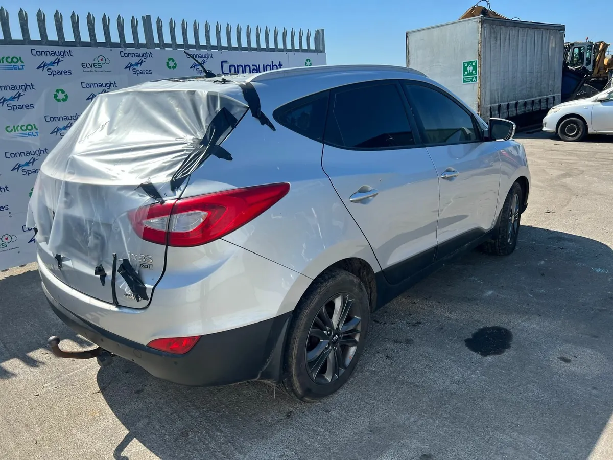 2015 HYUNDAI IX35 2.0D 4WD JUST IN FOR BREAKING - Image 4