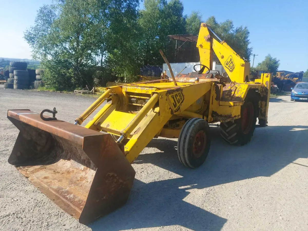 Jcb 3c digger loader - Image 1