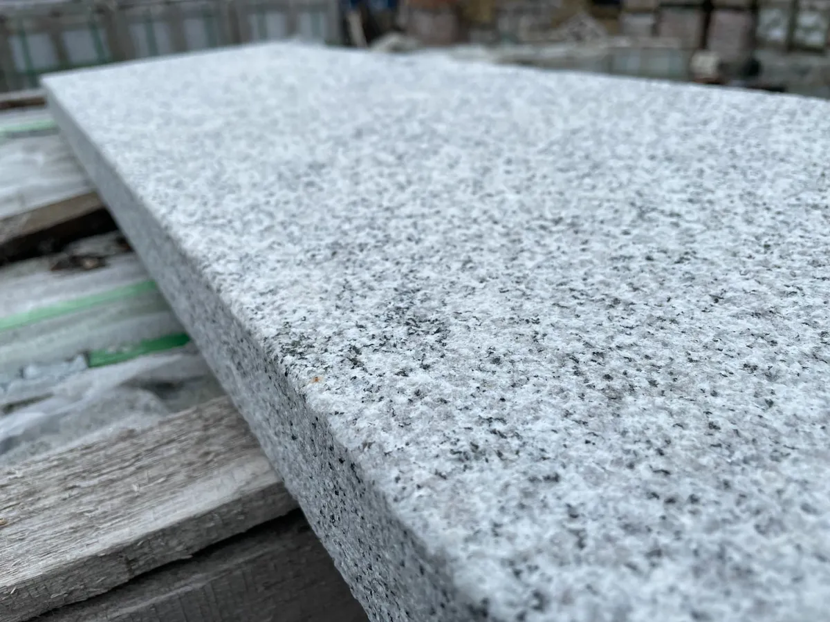 Silver granite wall capping 330mm - Image 3