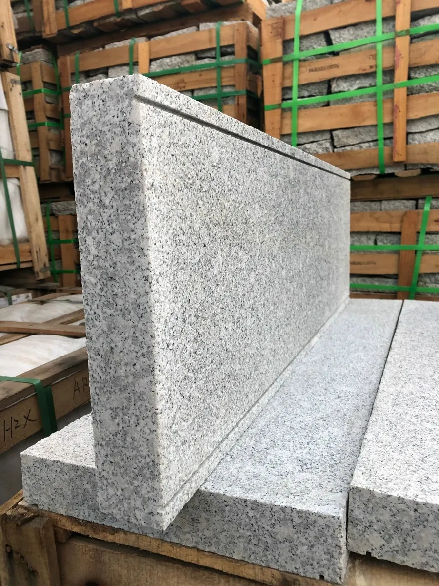 Silver granite wall capping 330mm - Image 2