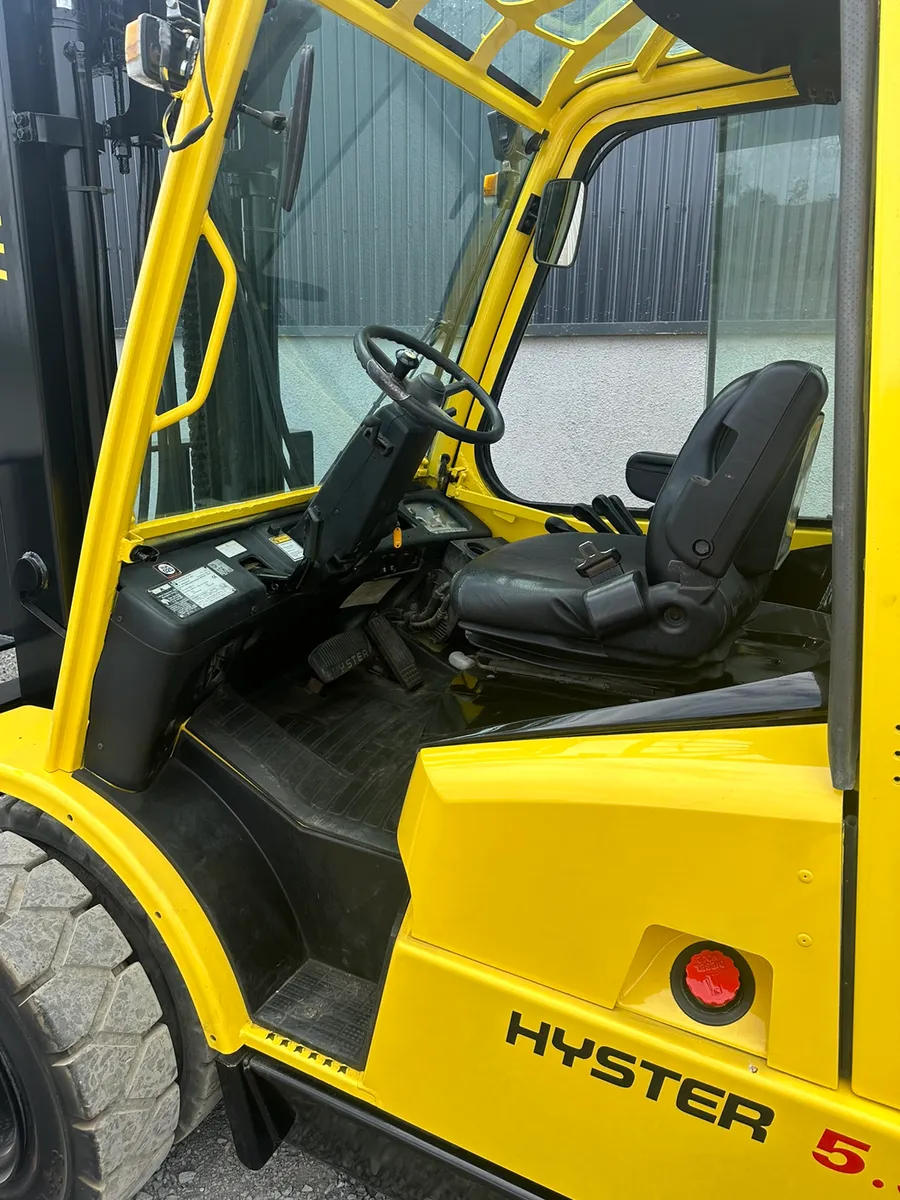 Hyster 5.50XM Forklift - Image 4