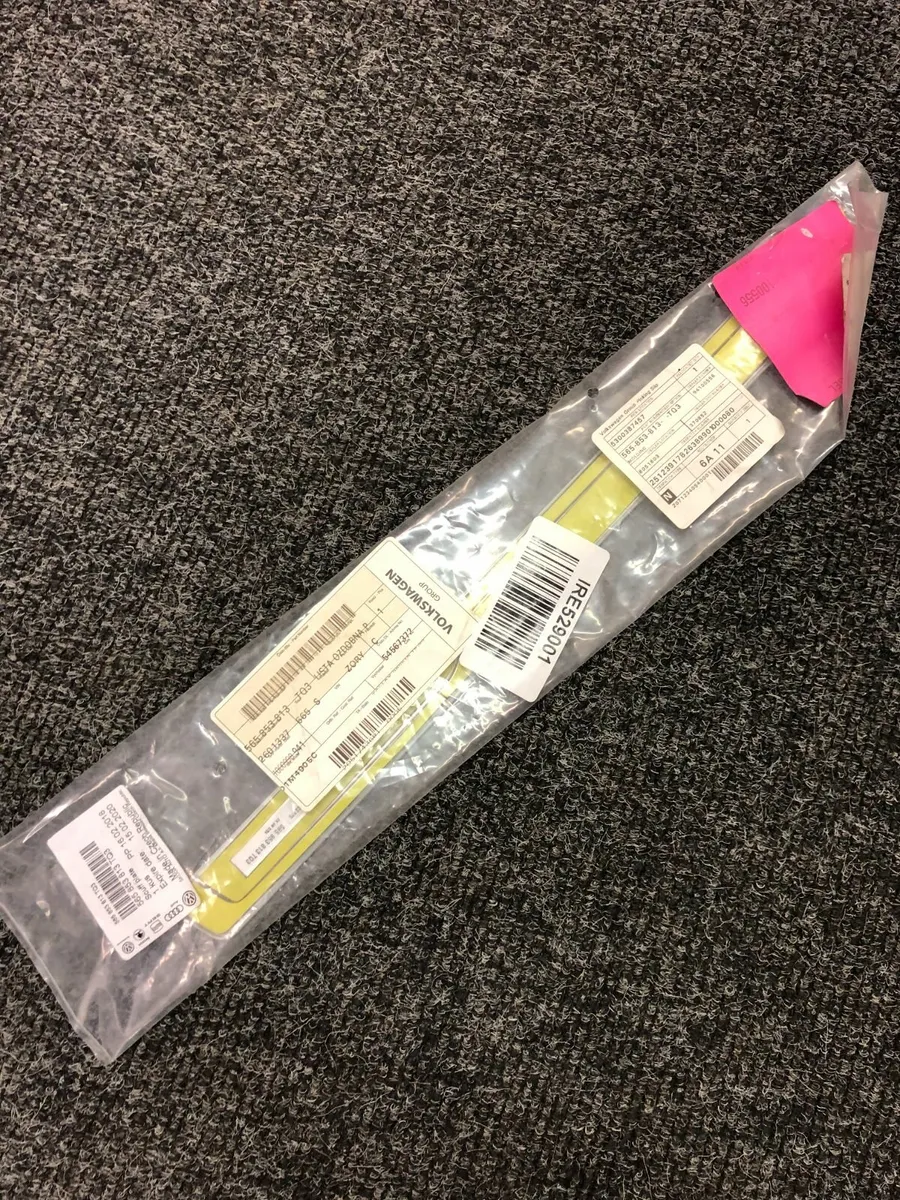 Skoda Kodiaq Passanger door guard - Image 1