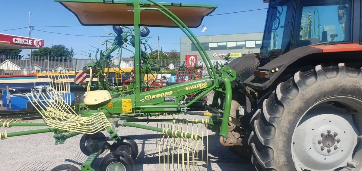 New krone S380 Single Rotor Rake - Image 2