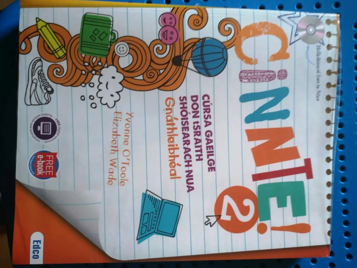 Junior Cert book - Irish - Cinnte - Image 1