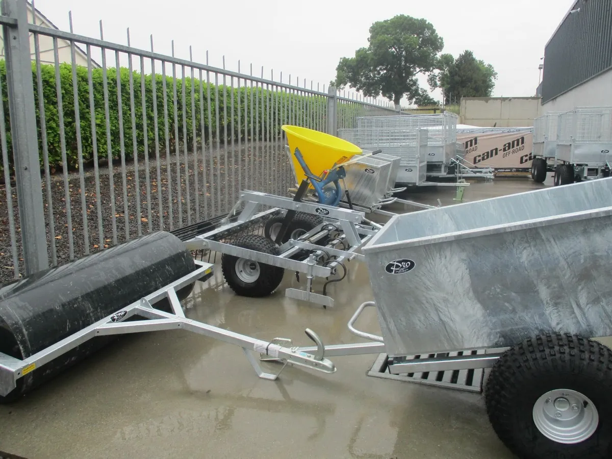 Quad tipper trailers roller arena harrow - Image 1