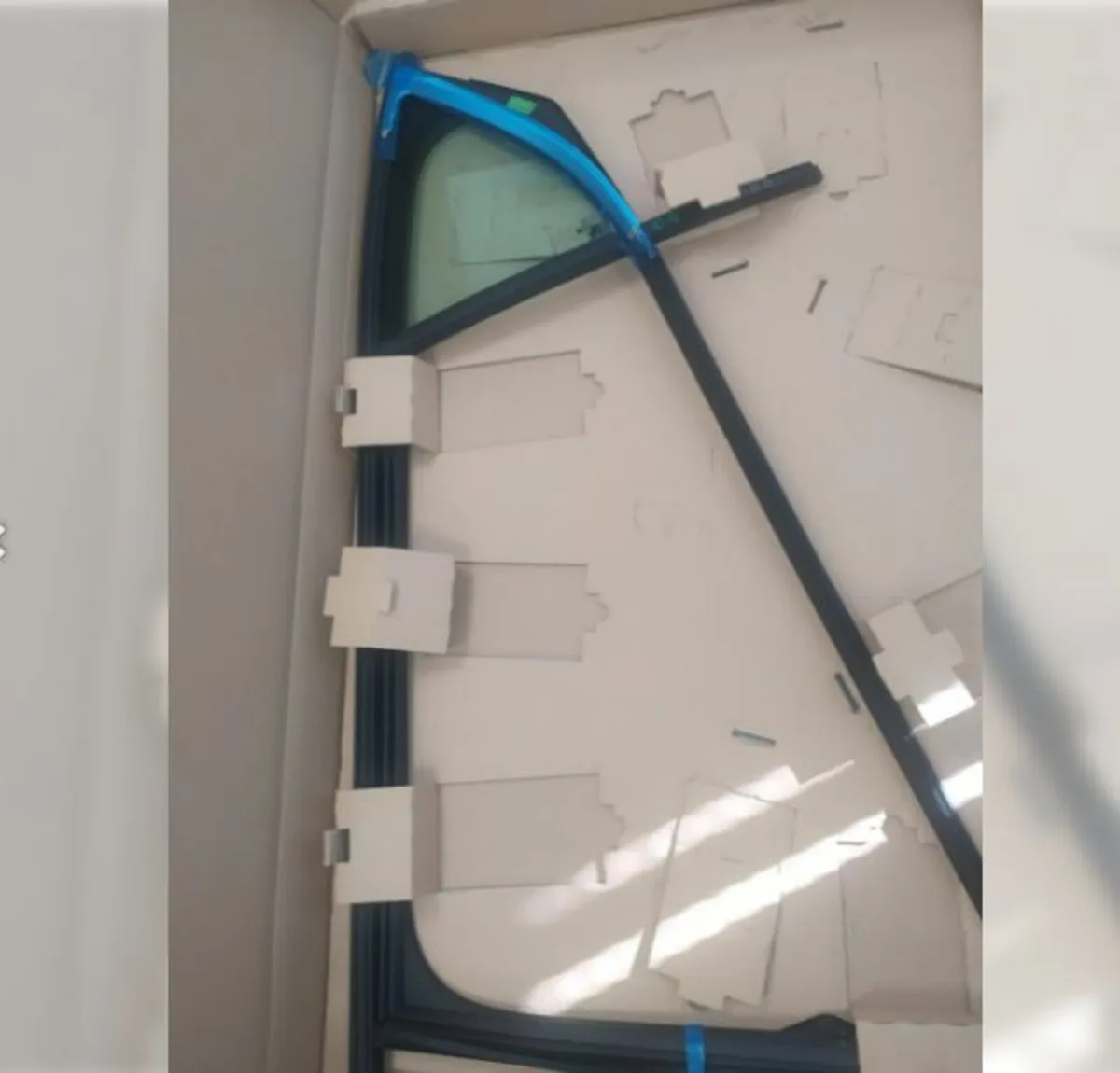 2015 on Superb Fixed door window with seal