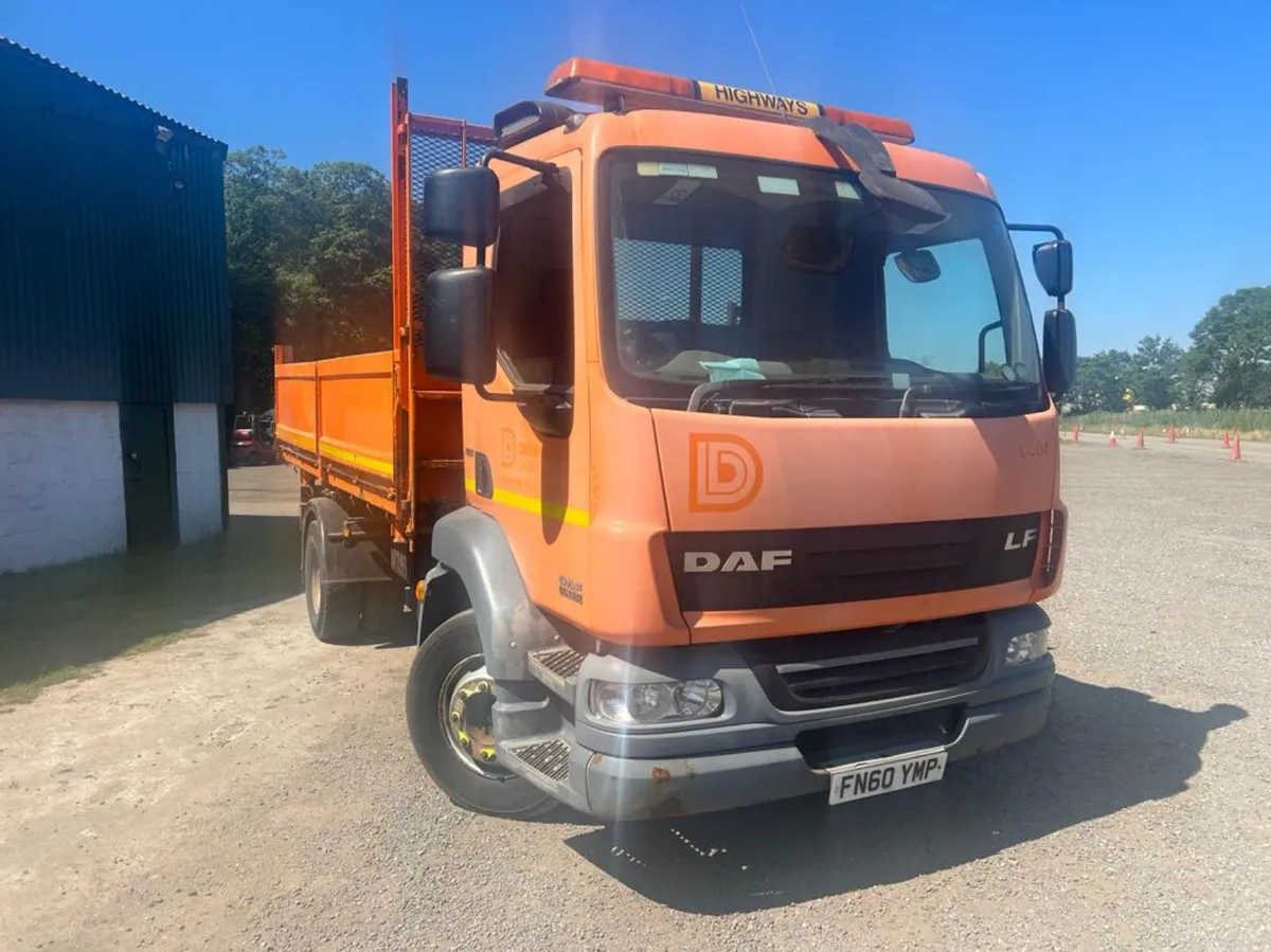 DAF 55/180 14Ton tipper - Image 3