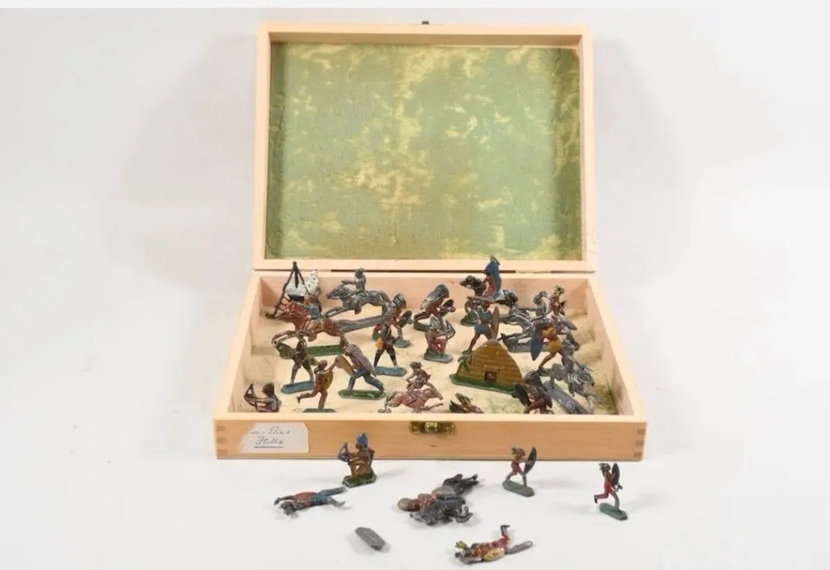 Antique heavy lead toy army 6.5cm - Image 2