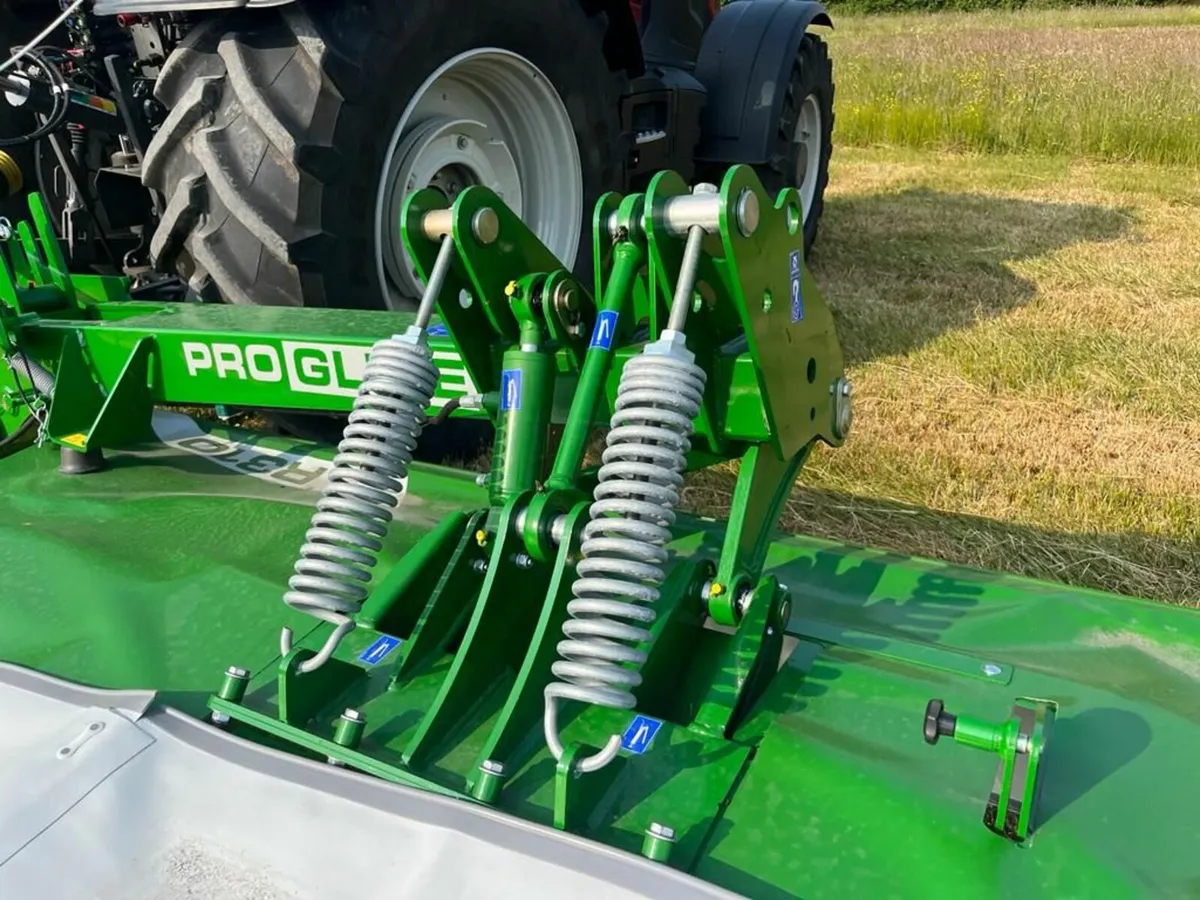 McHale R3100 Rear Mower - Image 2