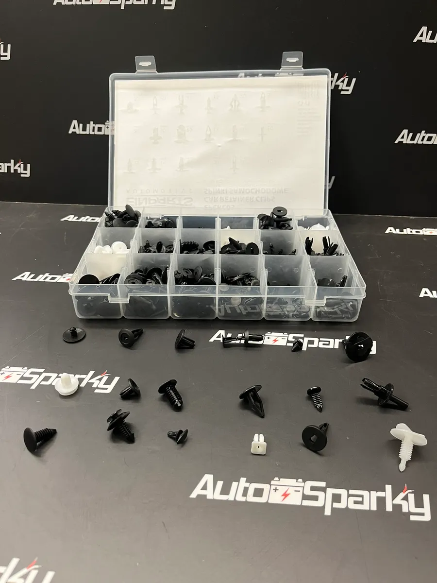 AUTO CLIPS / PINS / FASTENERS WITH REMOVAL TOOLS - Image 2