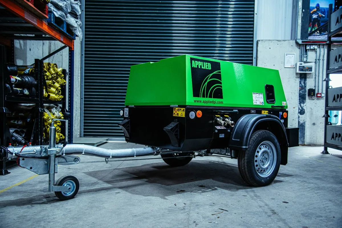 DIESEL AIR ROAD COMPRESSOR 175CFM - Image 3