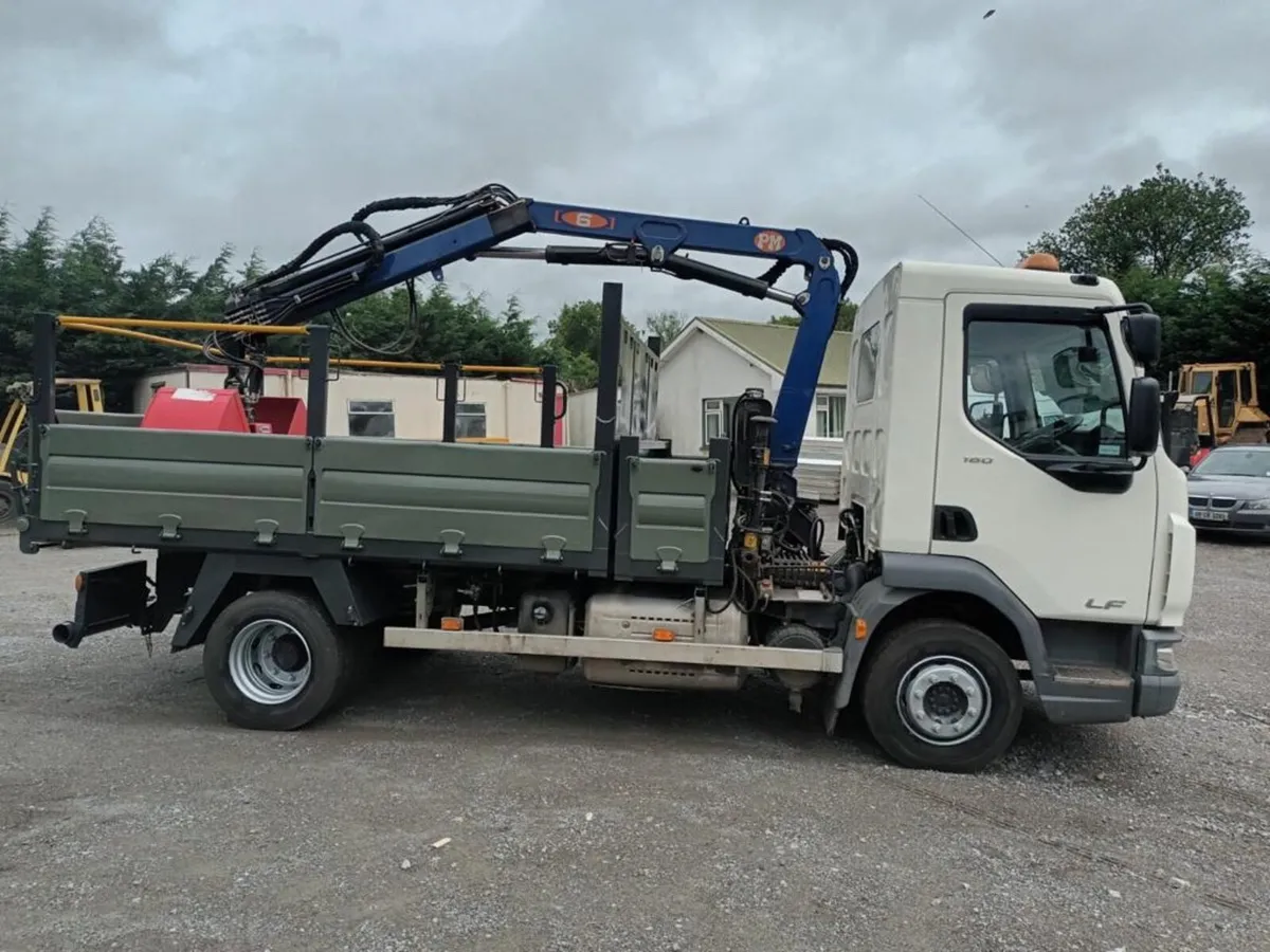 2018 12Ton Daf  45/180 Tipper Grab - Image 4