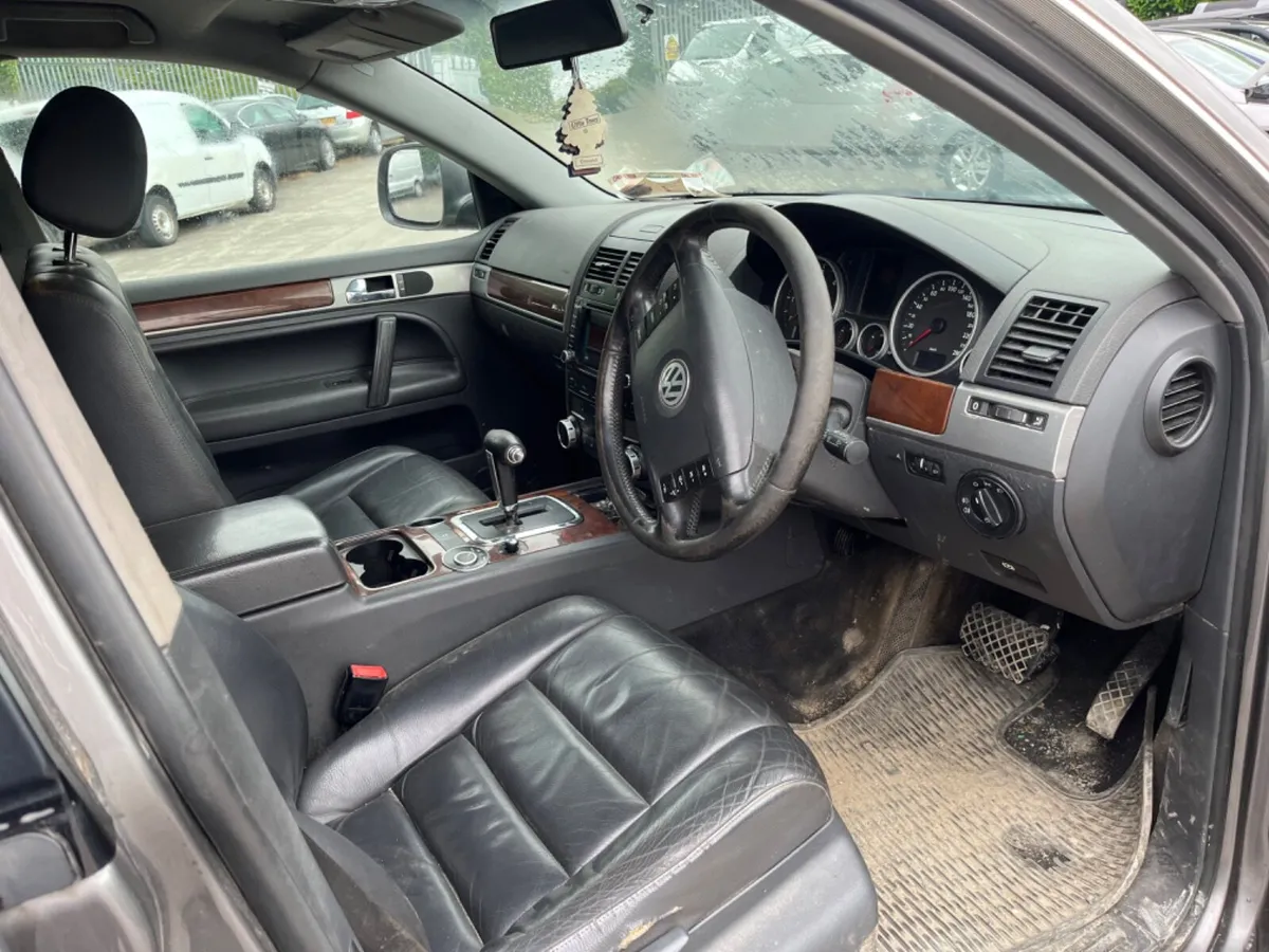 2008 VW Touareg 3.0V6 - Image 4