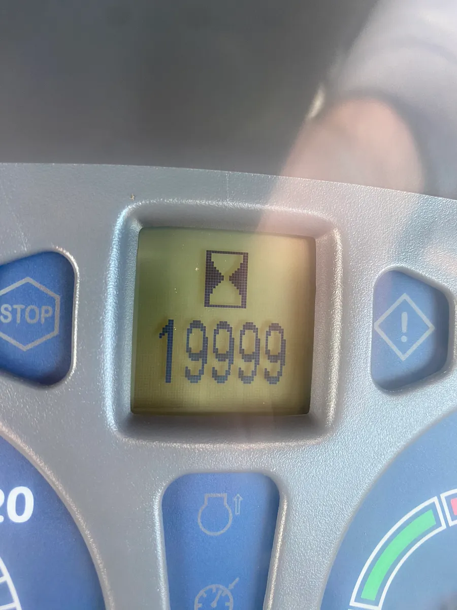 dash clock LCD , Gauges repair , - Image 2