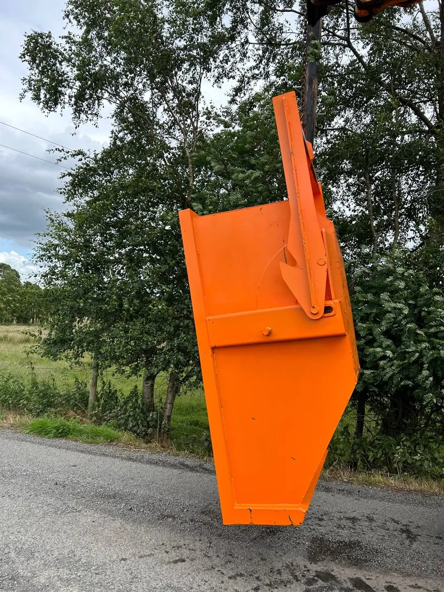 Crane Boat Skips - Image 4