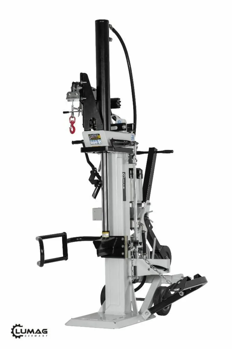 Professional wood splitter Lumag HEZ 22 PTO / 400V - Image 1