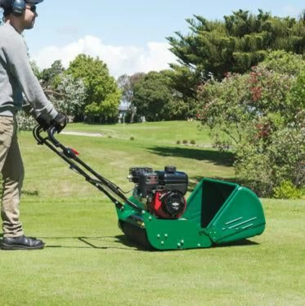 Morrison Cylinder Mower - Image 3