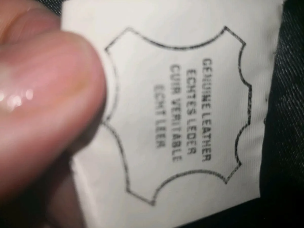 Real leather jacket with detachable fur collar - Image 4