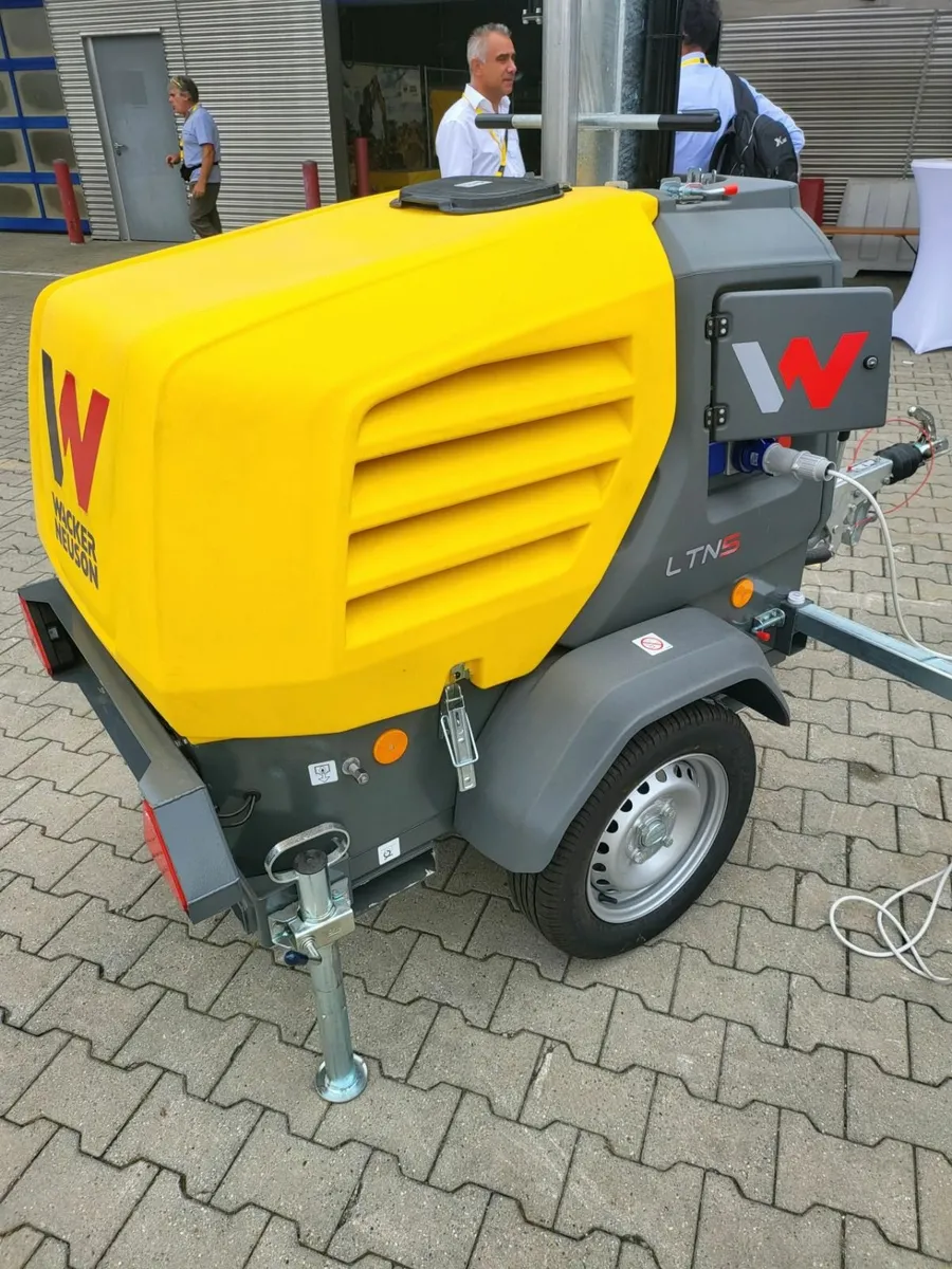 Wacker Neuson Light Tower LTN5 with Generator - Image 1
