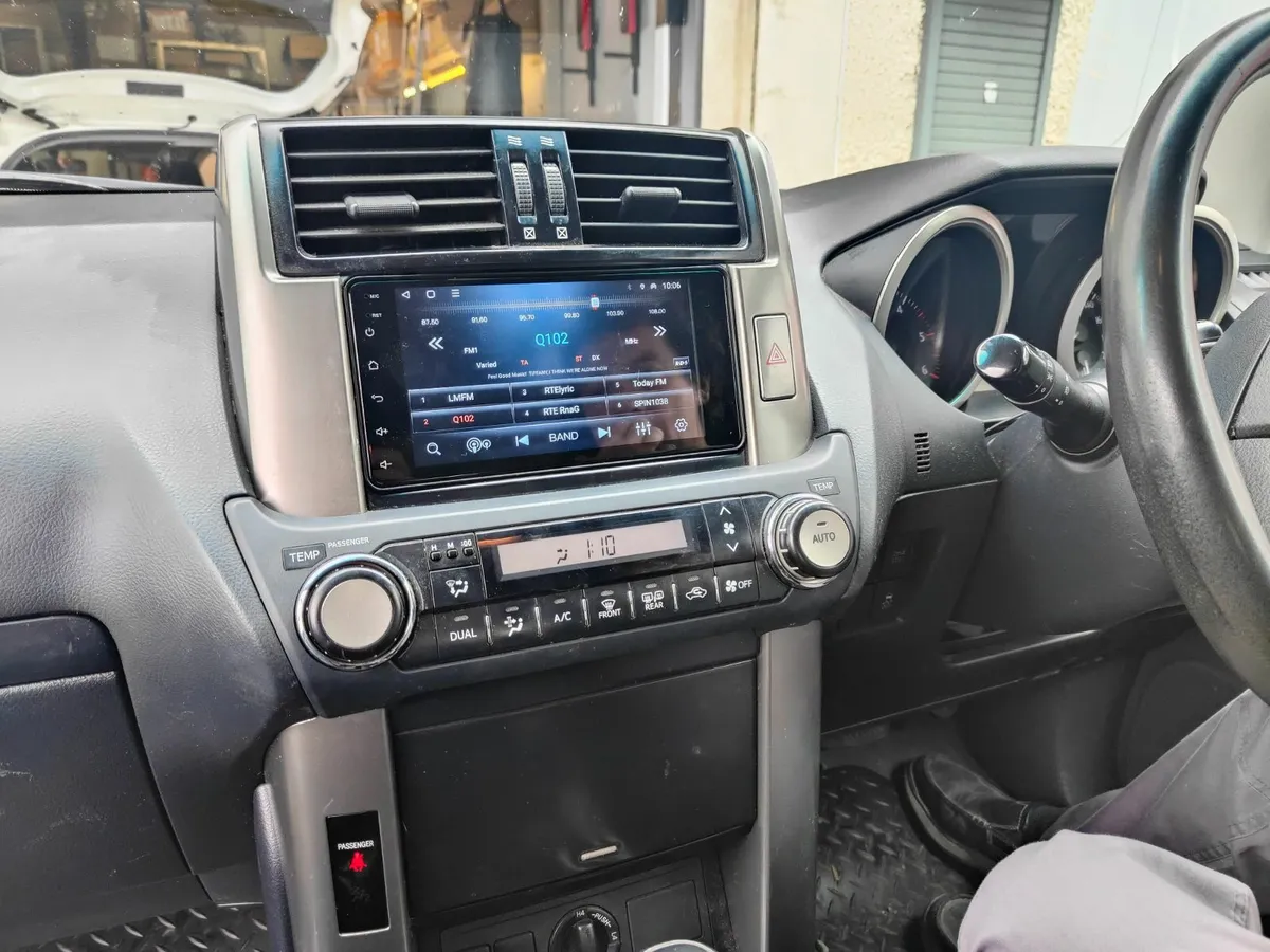 Toyota Land Cruiser - Image 3