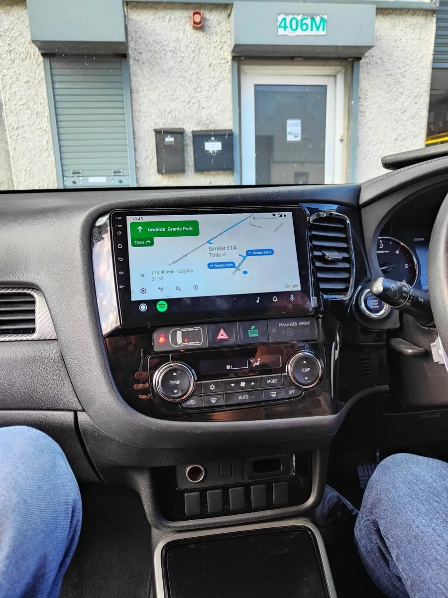 Mitsubishi Outlander Carplay Android radio - Image 3