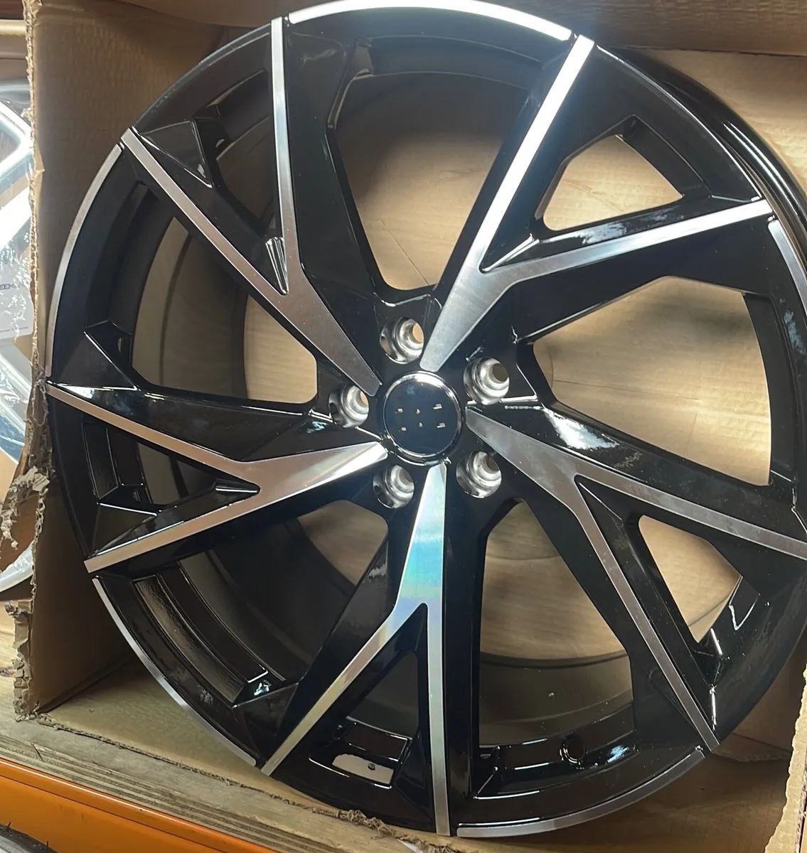 20” Audi 5x112 alloys & tyres