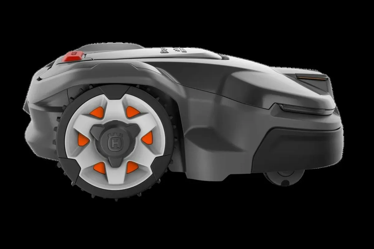 Husqvarna Automower® 415X SALE!! - Image 2