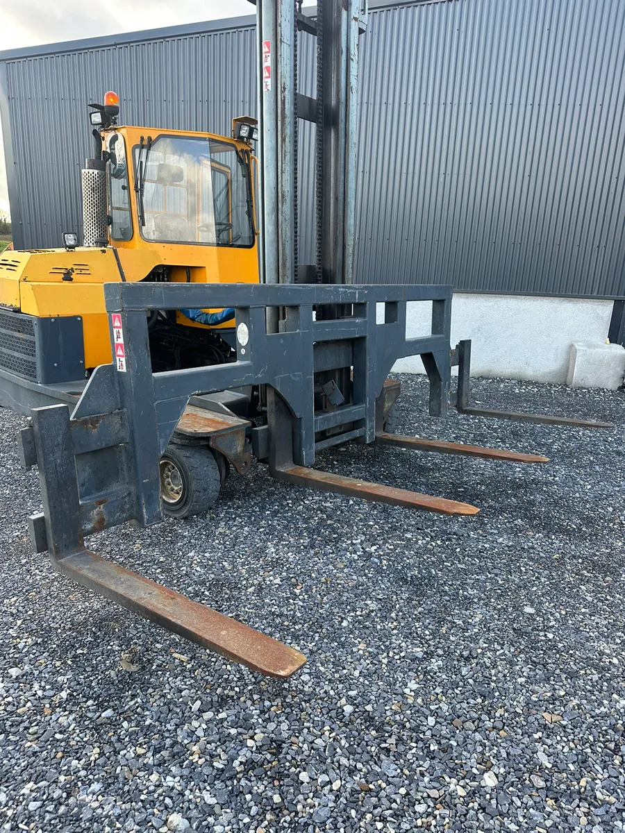 Combilift Spreader Bar Attachment - Image 1
