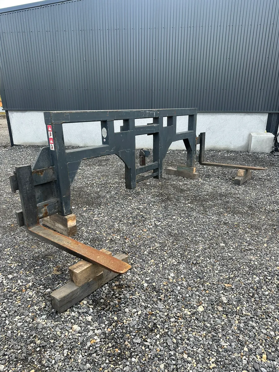 Combilift Spreader Bar Attachment - Image 2