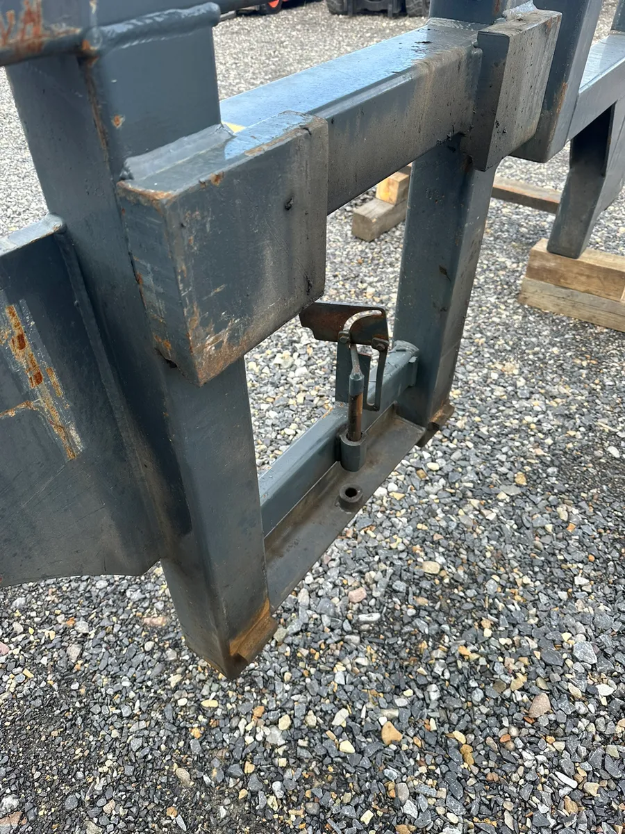 Combilift Spreader Bar Attachment - Image 3