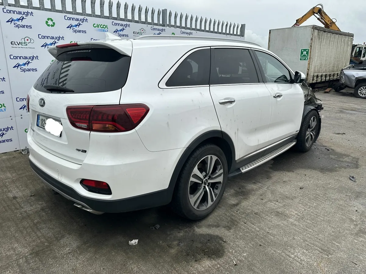 2018 KIA SORENTO 2.2D AUTO JUST IN FOR BREAKING - Image 4