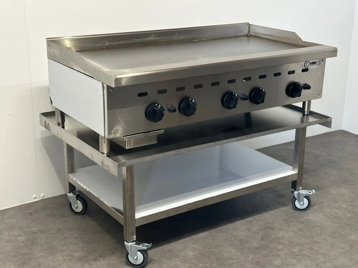 1.2m New Gas Grill - Image 1