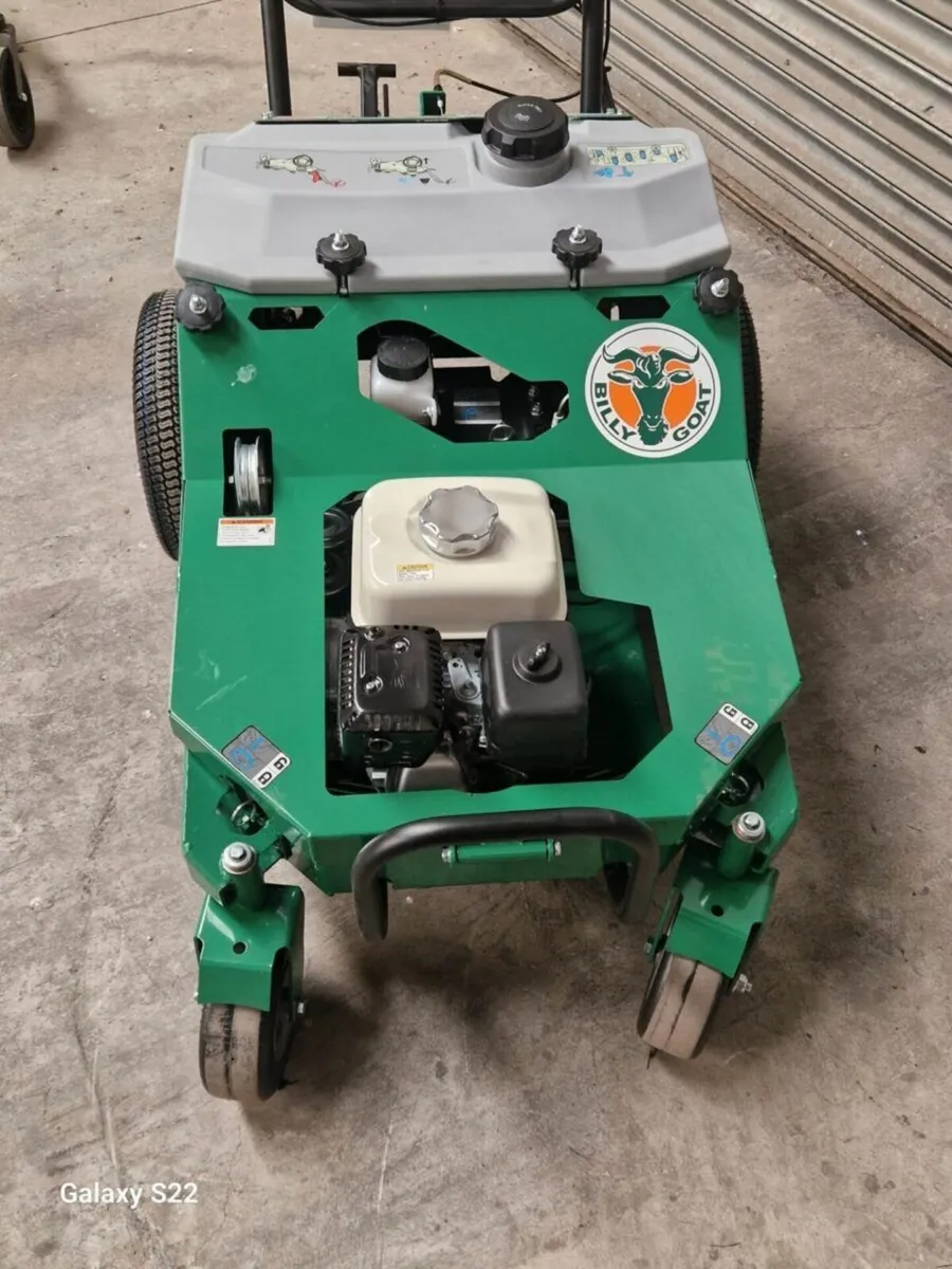 Billygoat Aerator PLUGR®25 Hydro Drive - Image 4