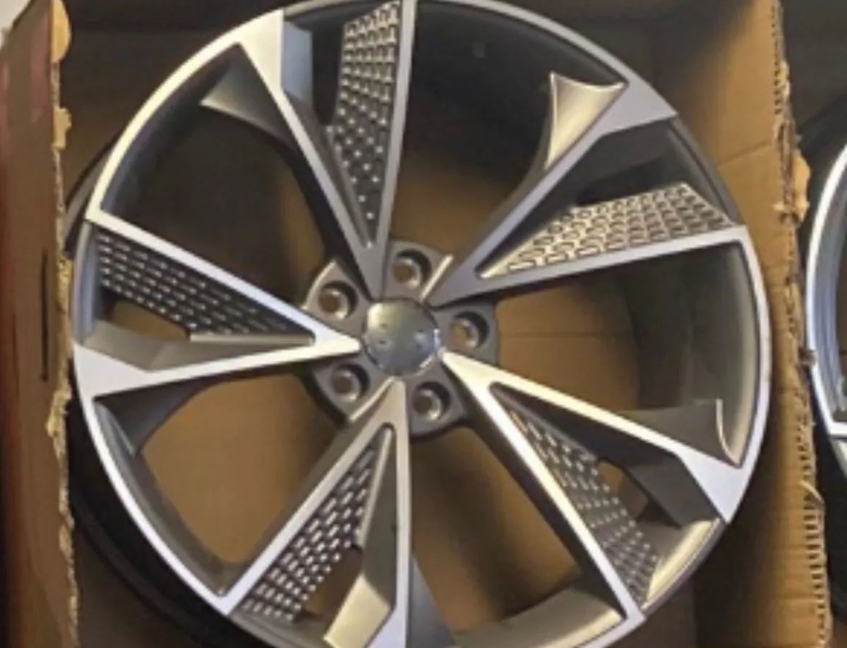 20” rs7 alloys only in box x4