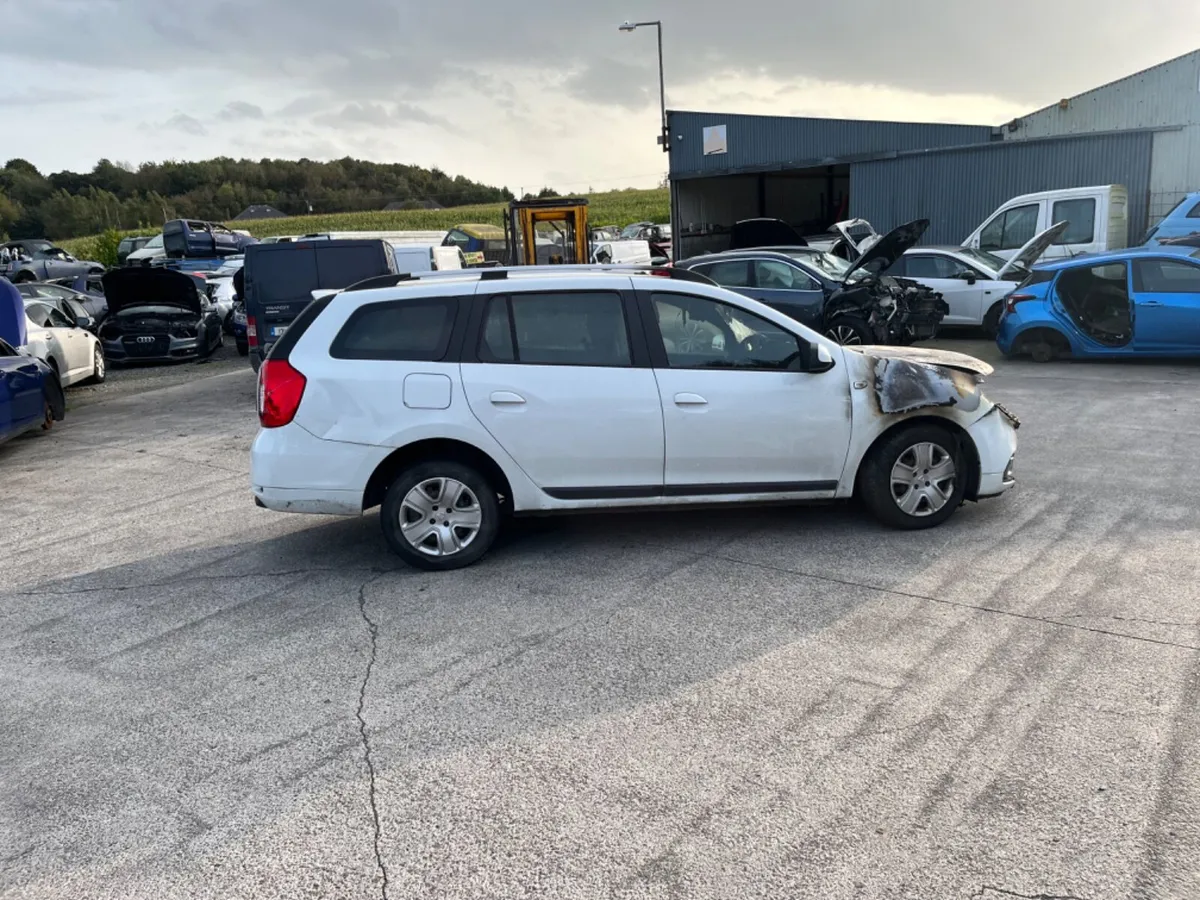 2018 Dacia Logan 1.5 DCI EST - Image 1