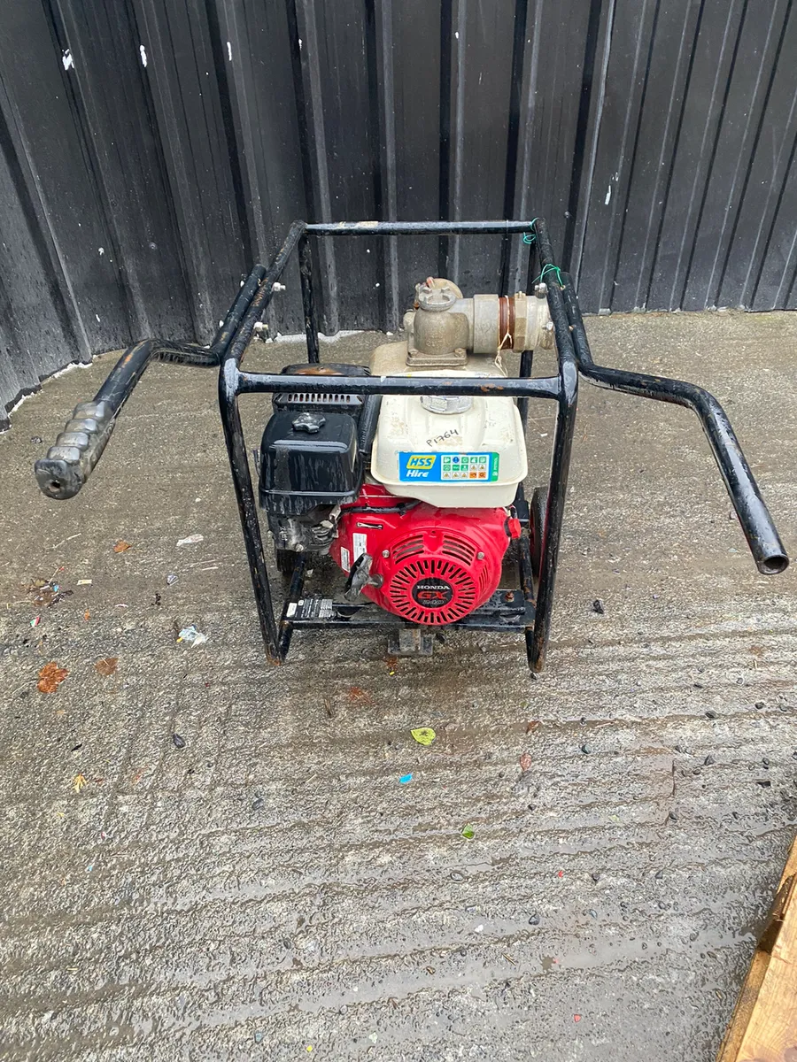 Water pumps - Image 1