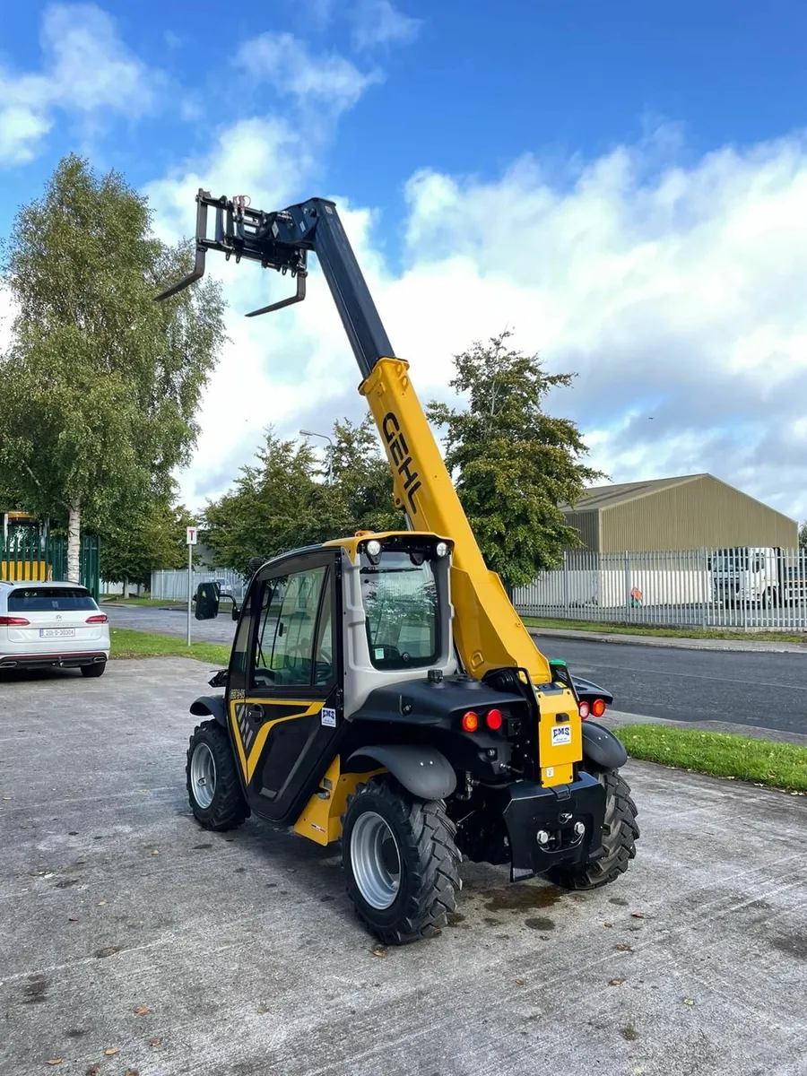 GEHL GCT 3-14 TOWABLE TELEHANDLER - Image 4