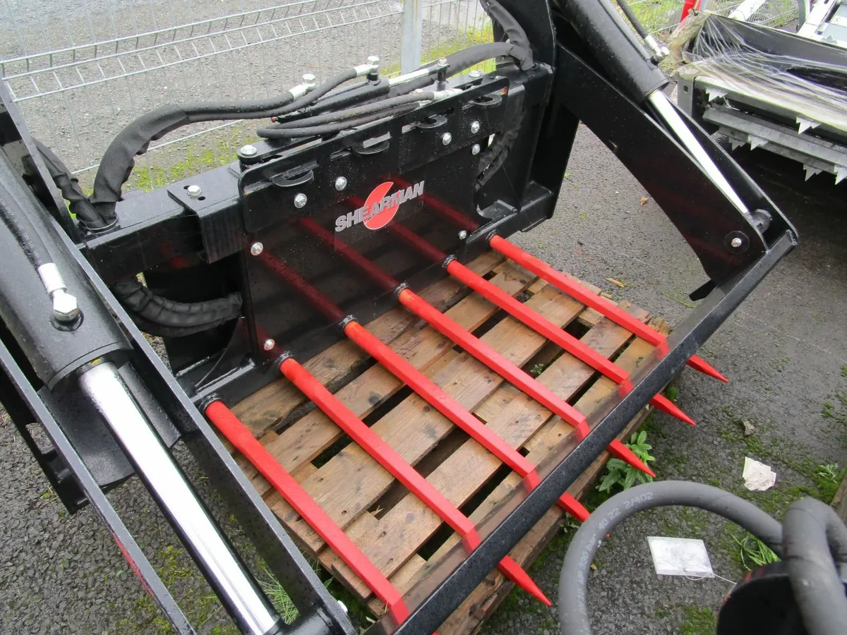 SHEARMAN Bale Shear - Image 2