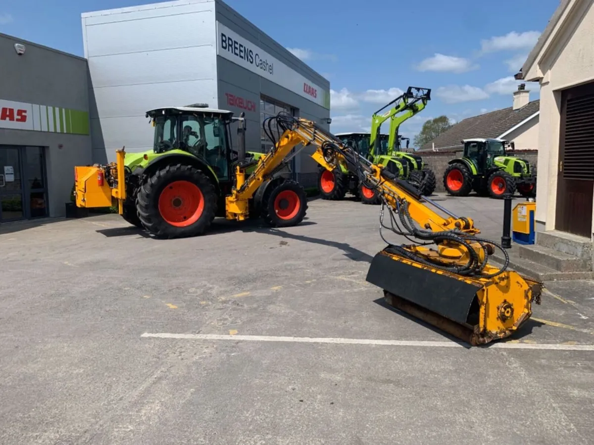 Herder Hedgecutter / Claas Arion 630 - Image 4