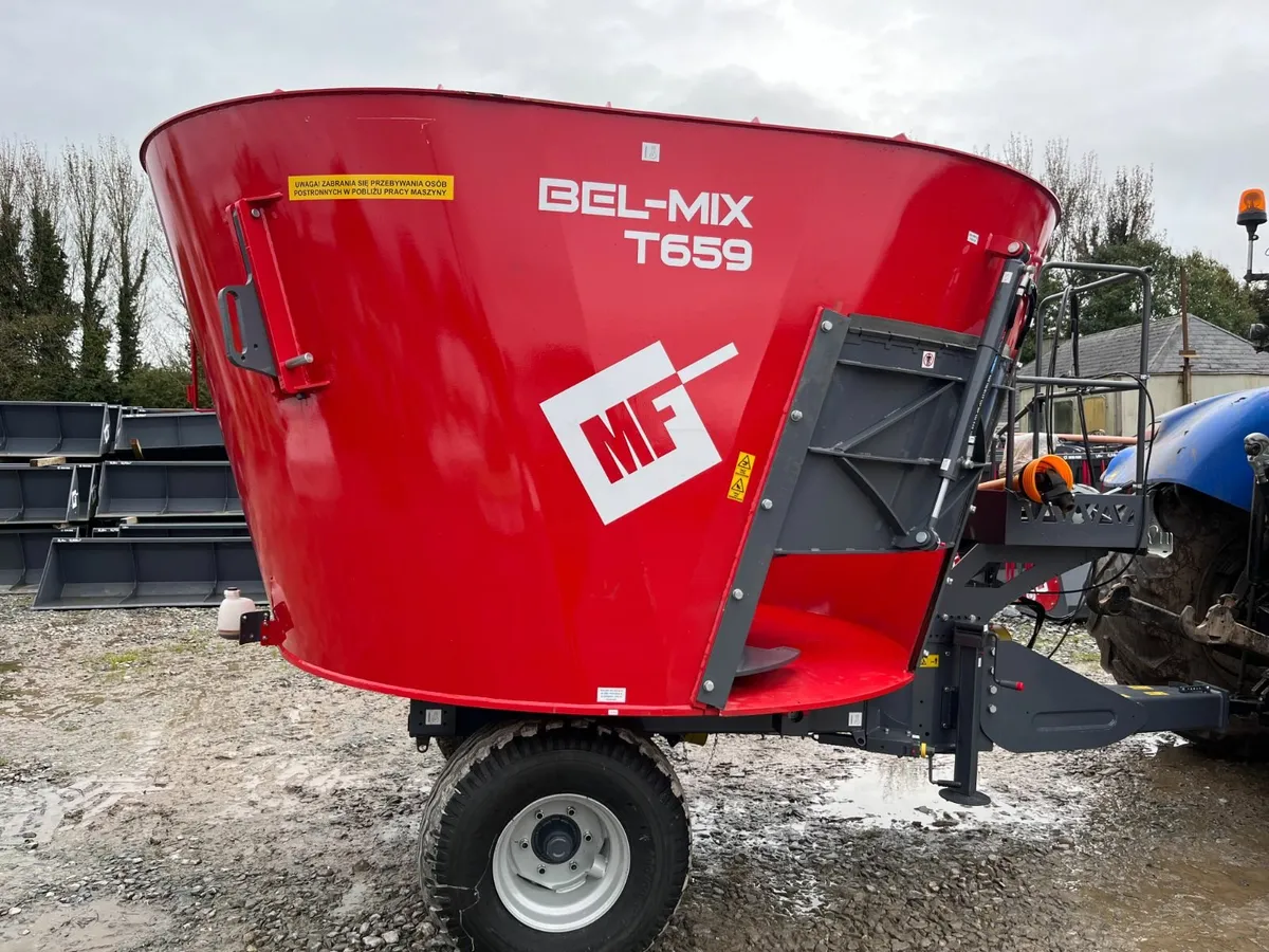 New Metal Fach Diet Feeder - Image 2