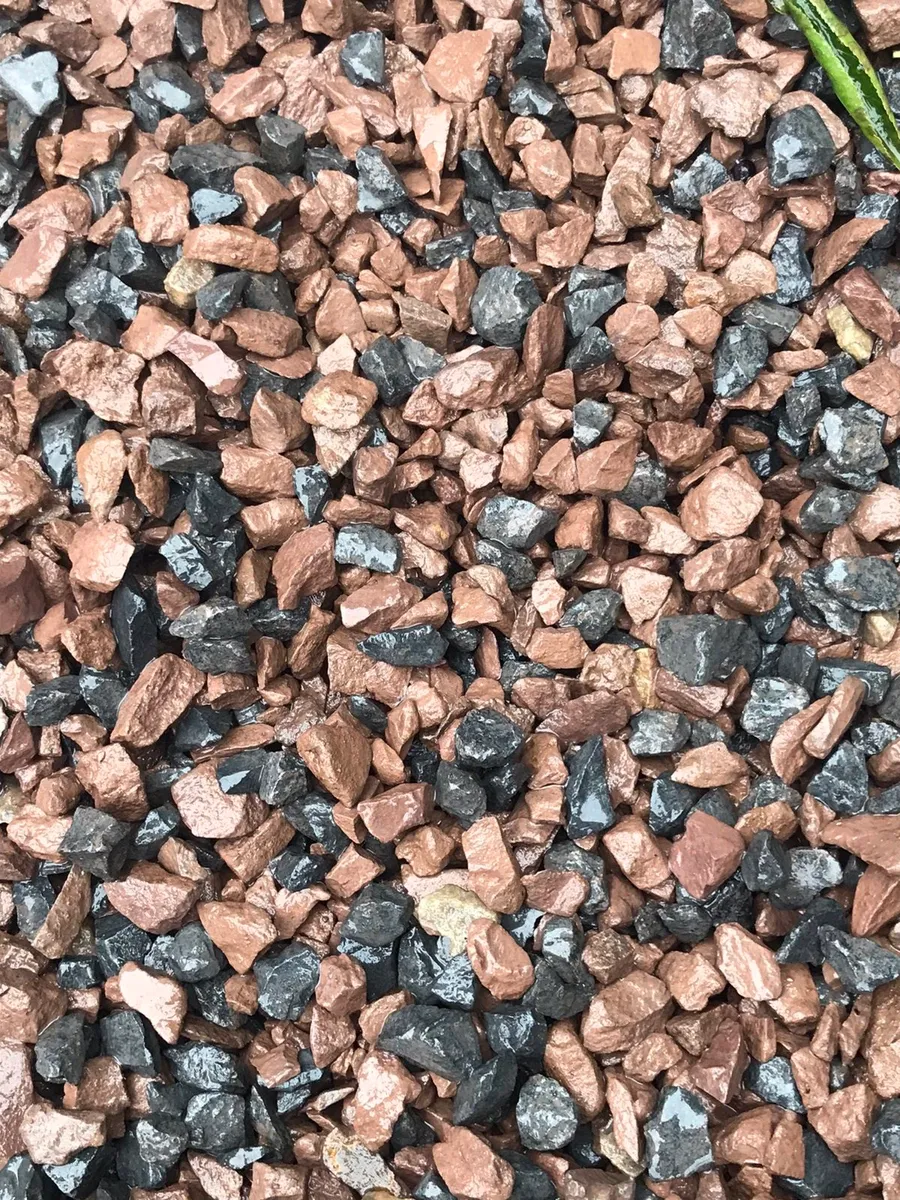 Sand and Gravel/ Sandbags / pebble/ bark - Image 1