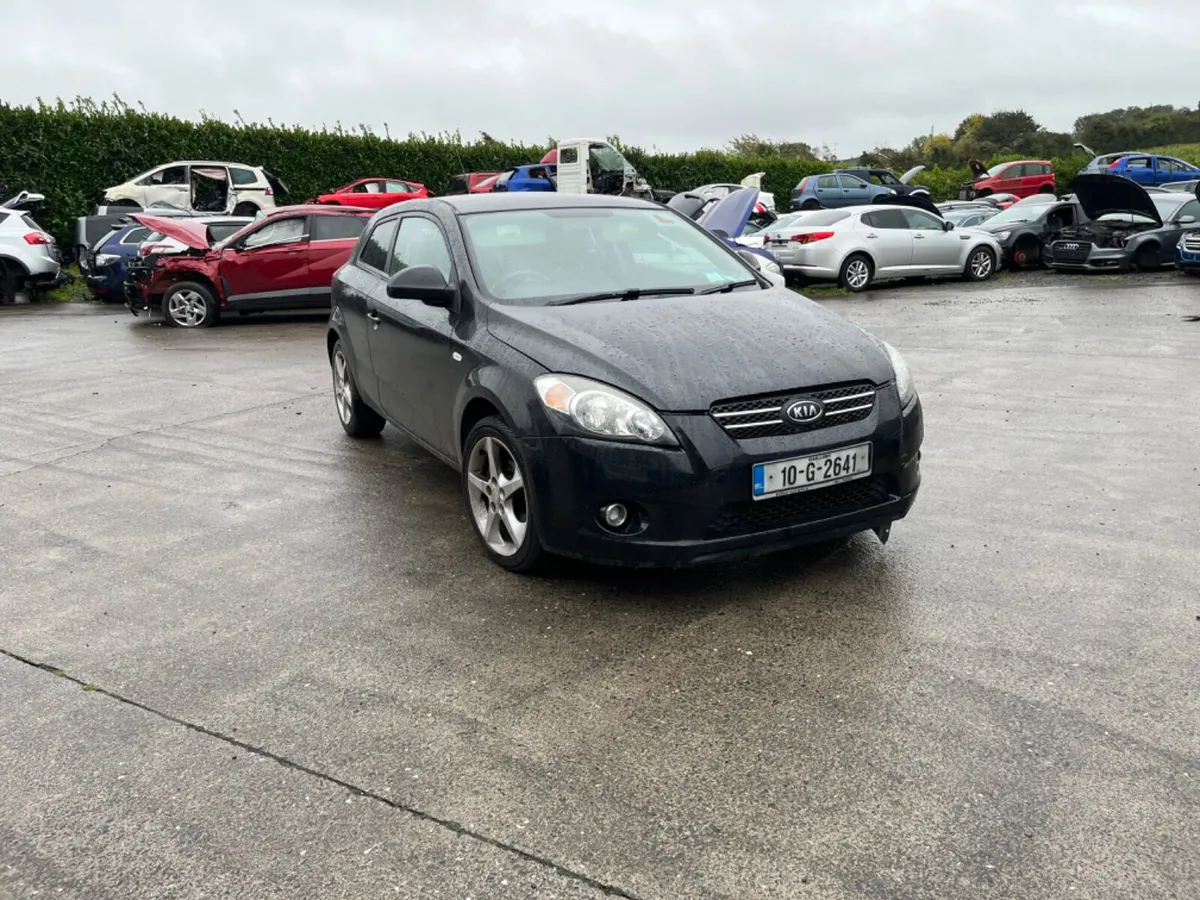 2010 Kia ceed pro 3 DR 1.6 CRD - Image 3