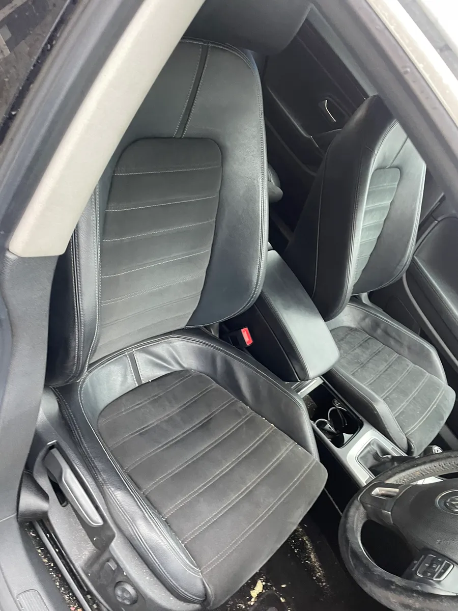 2009 vw Passat cc 2.0 tdi sport for dismantling - Image 2